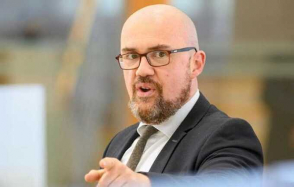 Три немецких депутата посетили празднование дня рождения Путина в посольстве России в Берлине