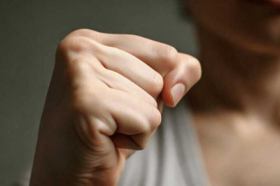 В одной из больниц Петербурга подросток сломал нос соседке по палате