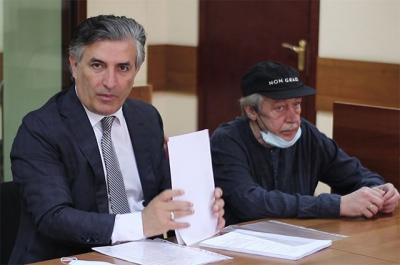 Клиенты начали &laquo;охоту&raquo; на адвоката Ефремова