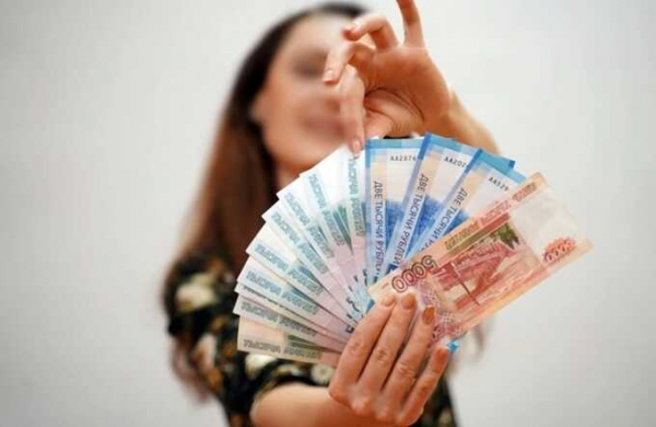 Солдат из Краснодарского края потерял 1,5 миллиона рублей после отношений с аферисткой