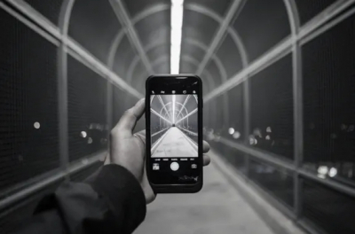 Смартфоны делают нас домашними?